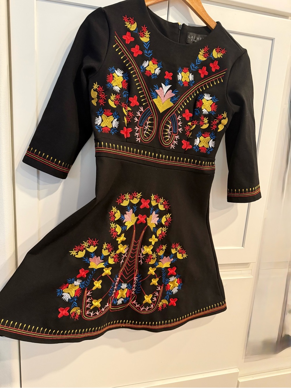Lai Meng Five Cats size small embroidered black dress